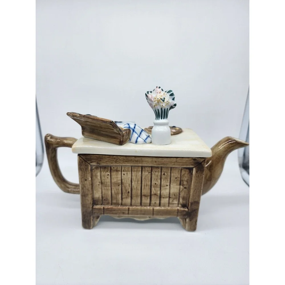 N/A charming novelty